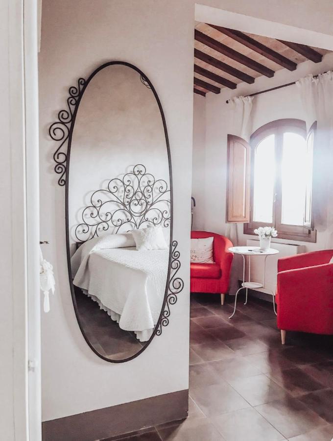 체르탈도 Antica Torre Del Borgo B&B 외부 사진
