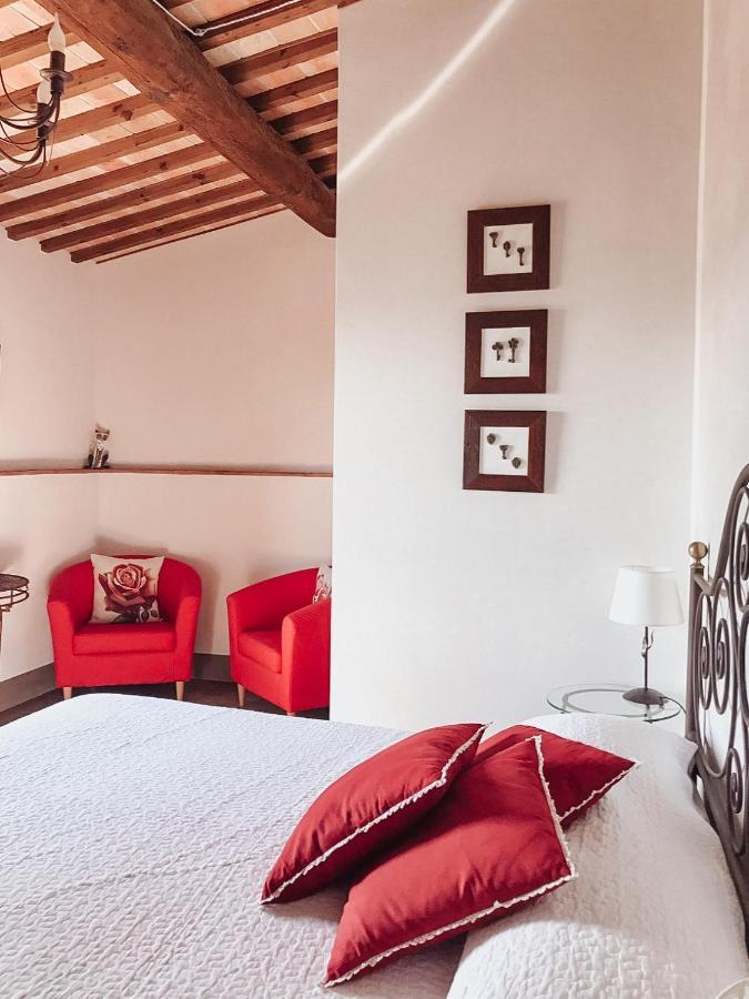 체르탈도 Antica Torre Del Borgo B&B 외부 사진